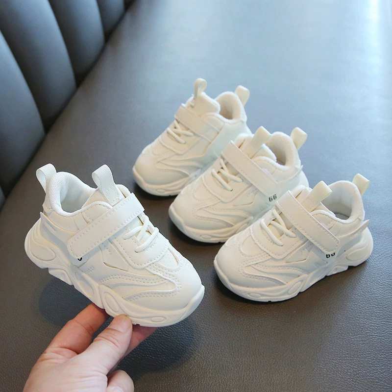 Demi-season fashionable children's footwear for early age, sports shoes, trend of season, soft sole, 2 years