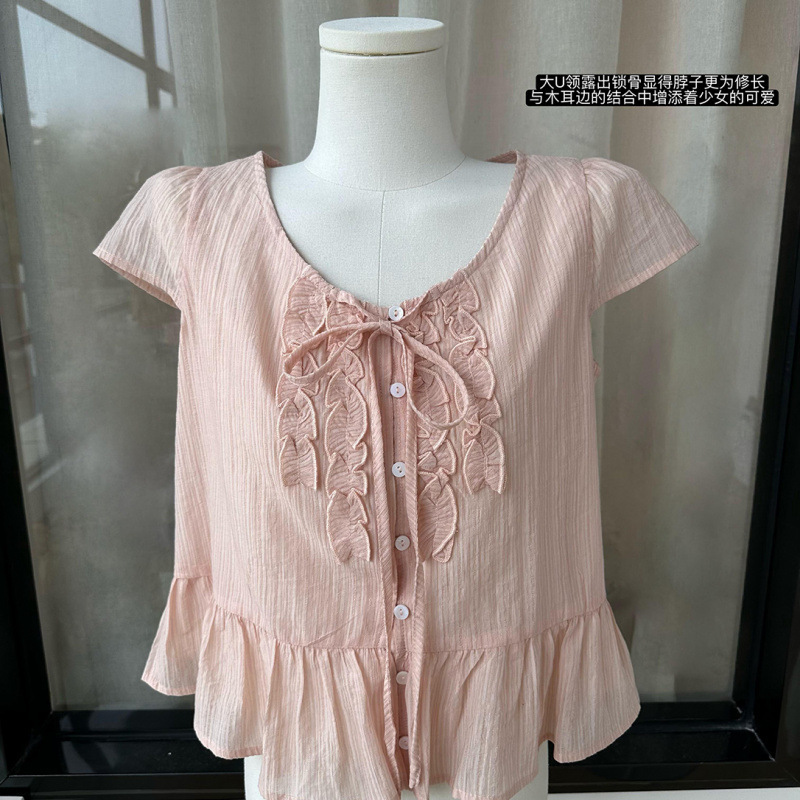 半糖桃酥 粉色设计感花边短袖衬衫女夏蝴蝶结宽松V领上衣|undefined