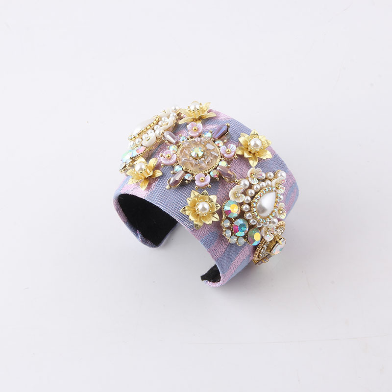 Baroque Style Flower Metal Inlay Artificial Diamond Pearl Womenu0027S Bangle 1 Piece