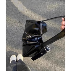 Original Y2K edgy girl-style soft leather bag with a chic tote vibe&mdash;trendy, fashionable, crossbody, single-shoulder, and perfect for casual outings with plenty of storage space.