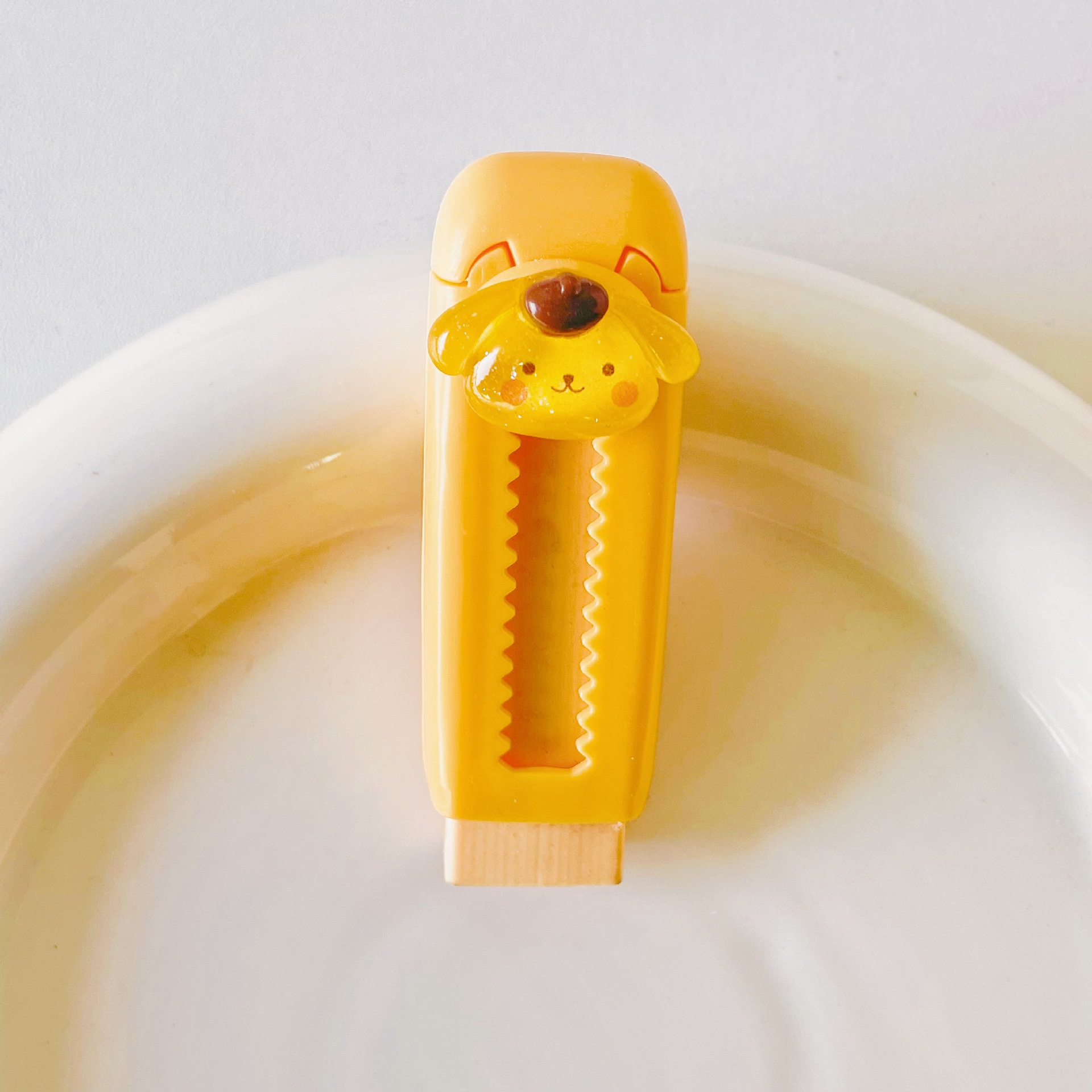 9#갈색 모자를 쓴 노란 귀 개 (노란색)