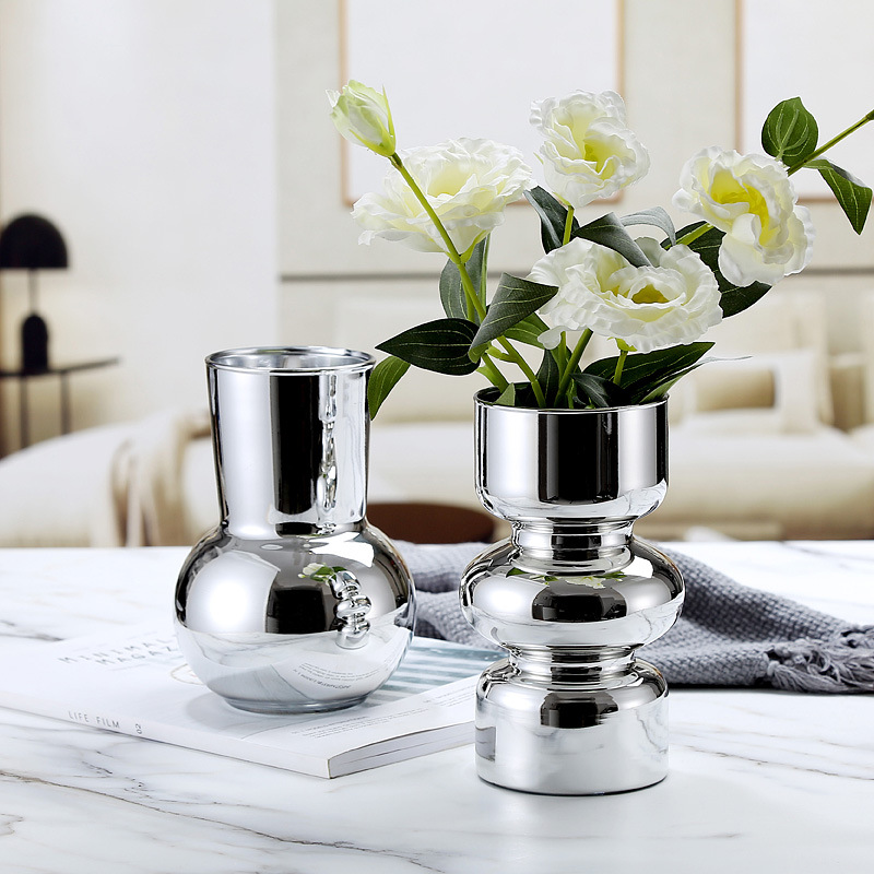 크리 에이 티브 전기 도금 실버 유리 꽃병 미니 거울 꽃꽂이 꽃꽂이 데스크탑 장식품 레스토랑 모델 룸 소품