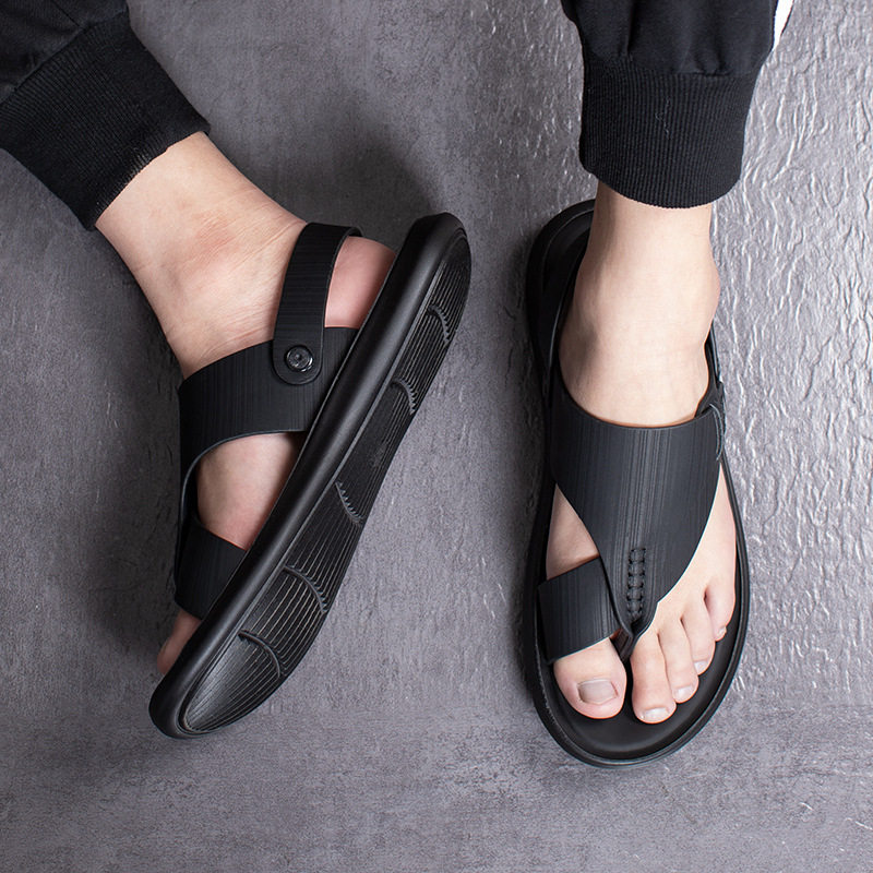 Dép sandal nam quai ngang mềm mại, hở ngón, đế bệt 1,5 cm, đi biển và dạo phố — 55216 màu đen