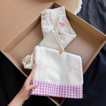 蕾丝小熊格子拼接刺绣设计阔腿牛仔裤春季新款宽松显瘦百搭直筒裤