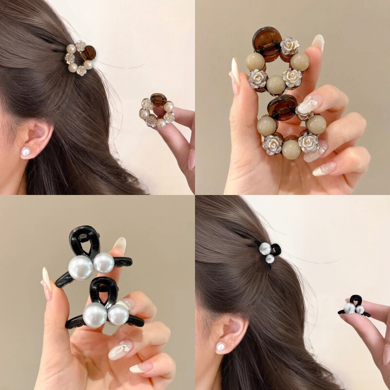 Sweet and stylish small hair clips for girls, perfect for half-up hairstyles, adding a touch of flair with beaded and shark-style hair accessories Sweet and stylish small hair clips for girls, perfect for half-up hairstyles, adding a touch of flair with beaded and shark-style hair accessories