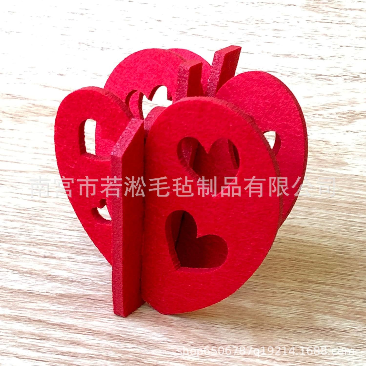 厂家供应新款趣味DIY红色情人节无纺布杯垫装饰结婚派对摆件