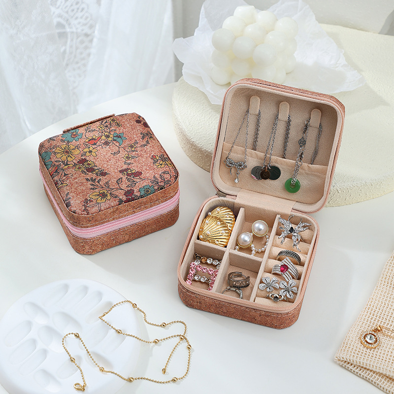 Portable Jewelry Storage Box Valentine's Day Gift Packaging Box Earring Ring Necklace Jewelry Box Decorative Mini Box