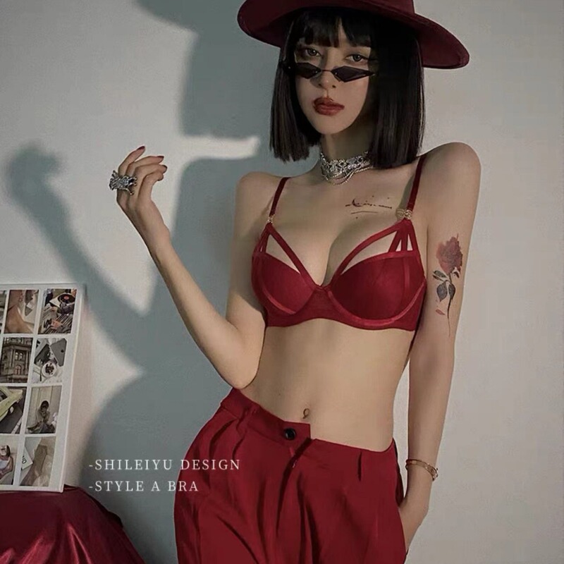 Red Underwear Women's Bra suit Wedding Bride's Sex Confused Small Chest Gathering and Tucked-up Anti-sagging Bra Red Underwear Women's Bra suit Wedding Bride's Sex Confused Small Chest Gathering and Tucked-up Anti-sagging Bra