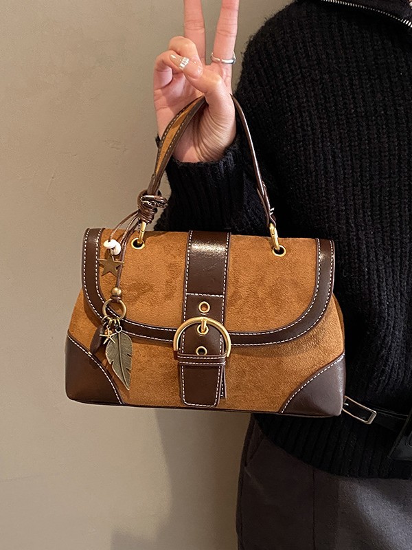Bolsa de silla de mano de seda medieval 2026 nueva moda alta textura versátil bolso de mochila