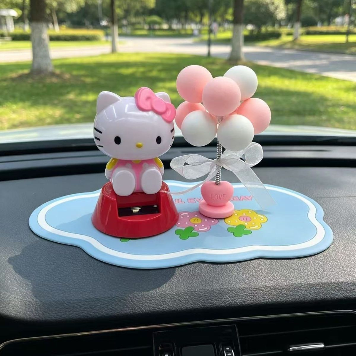 New creative and cute solar-powered car interior decoration, car dashboard shaking head ornament, anime style