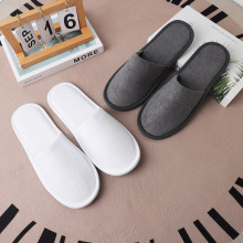 �Ƶ�һ������Ь���д�����Ьë������Ь�����e�^�üӺ���Ь