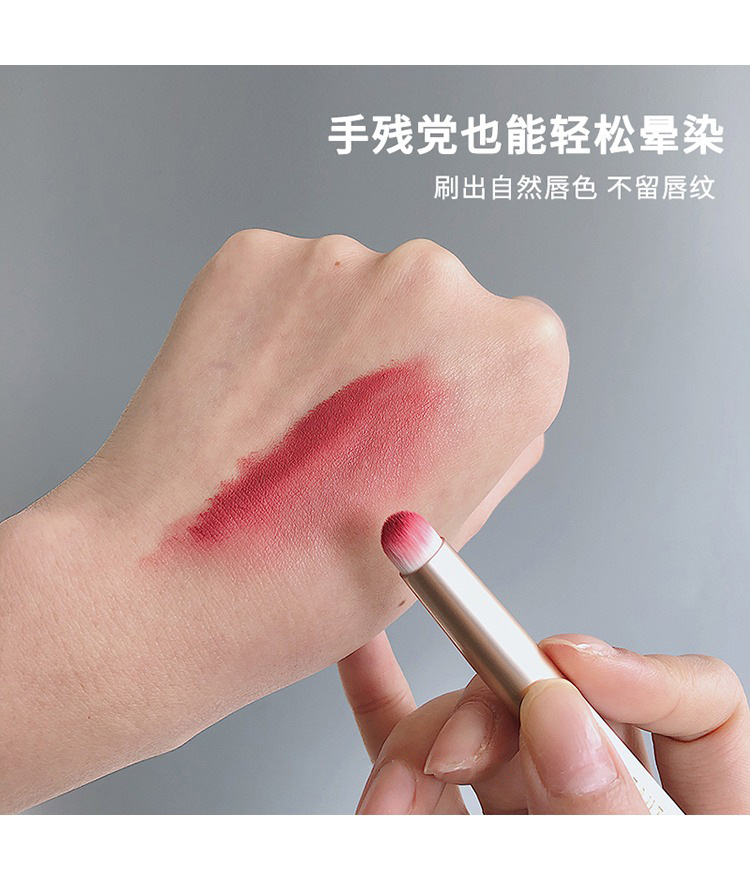 Wholesale of new mini round-head lip brushes with caps, single portable lipsticks, lipstick brushes, smudging brushes and makeup brushes details Picture