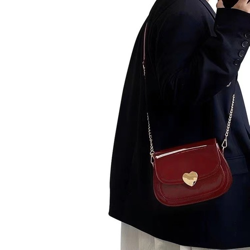 Love bag patent leather girl crossbody bag love girl bag fairy bag spring and summer new product  chain bag women's trendy