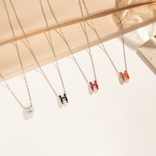 �W���p�ݸ߼��е���H��ĸ���bŮ�r�����e�L�Ʒ����С�����N���l