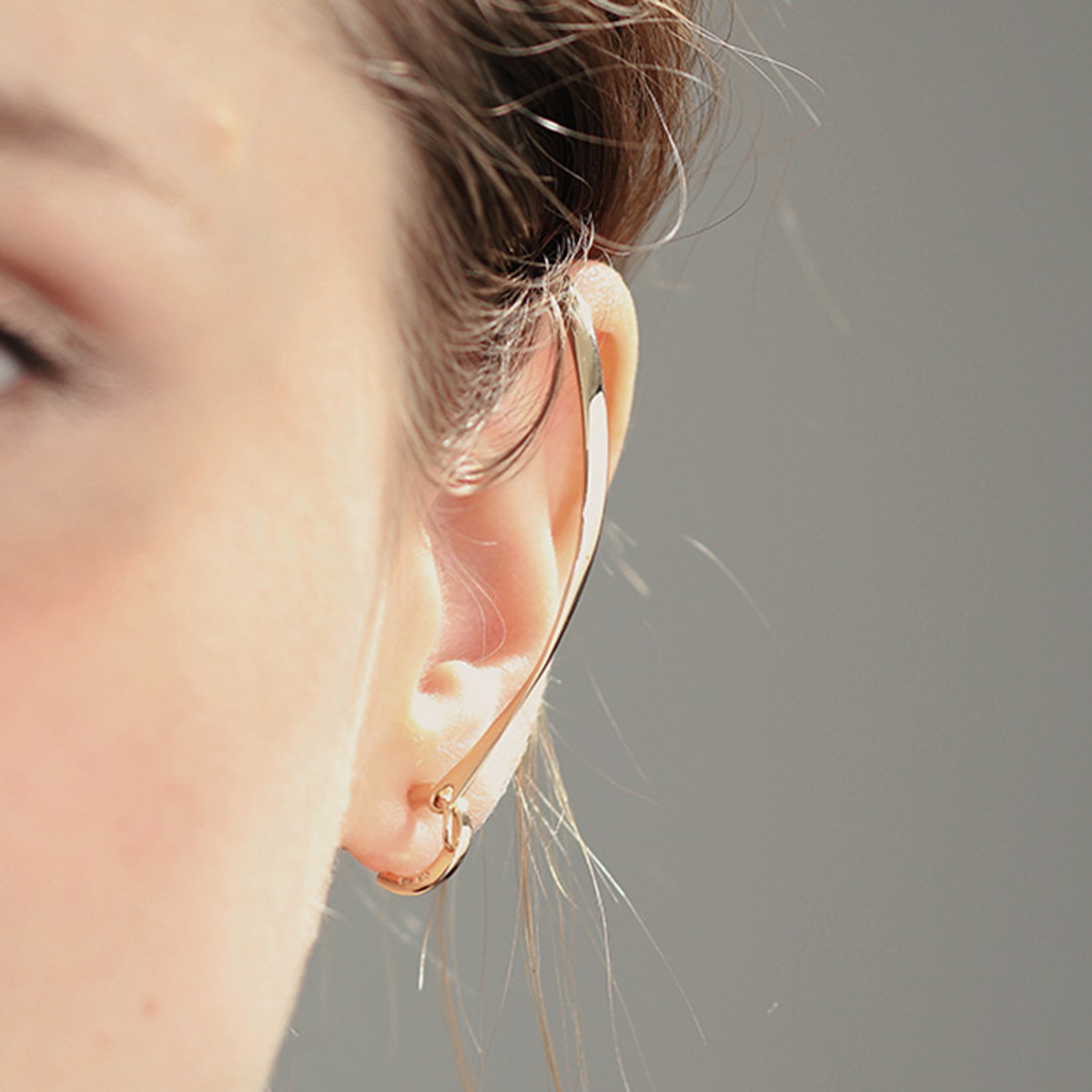 Modeschmuck Einseitige Asymmetrische Ohrringe Ohrclips Ohrringe display picture 3