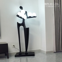雕塑人物新款展厅后现代落地灯艺术创意人体带灯迎宾酒店大堂摆件