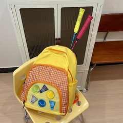 新品バドミントンリュック大容量羽学生スポーツキャンパスリュックサックテニスバッグ