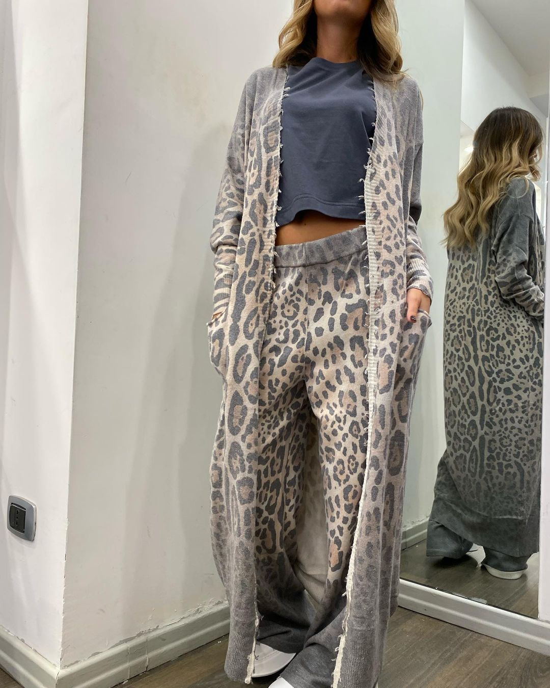 Spring Leopard Print Long Sleeve Cardigan Trousers Suit Two Piece Set for Women 7 Spring Leopard Print Long Sleeve Cardigan Trousers Suit Two Piece Set for Women