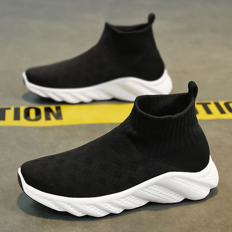 Gran tamaño de verano transpirable de alto impacto zapatos de tejido volador para hombre 2025 nuevo running soft-sole casual mesh zapatos de moda