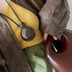 ミュージックランドペンダントネックレス夏の新しいハイエンドニッチデザインライトラグジュアリーシンプルで雰囲気のあるストラップロングネックレス