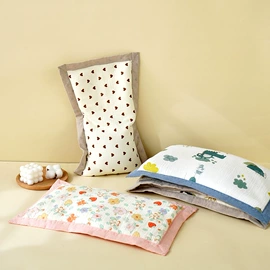 围嘴围兜;抱被抱毯;婴童毛浴巾