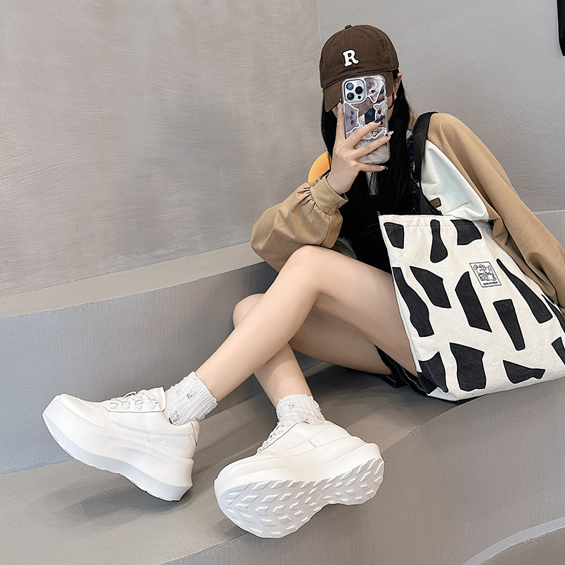 In-Stock Thick-Soled Height-Increasing White Dad Shoes for Women, Lightweight Versatile Platform Lace-Up Sports Casual Women's Shoes