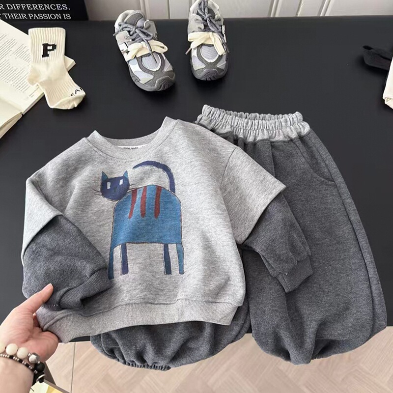 Boys Sweatshirt Suit 2025 New Baby Kidsren Boy Versatile Handsome Two-Piece Set for Small and Medium-Sized Kidsren