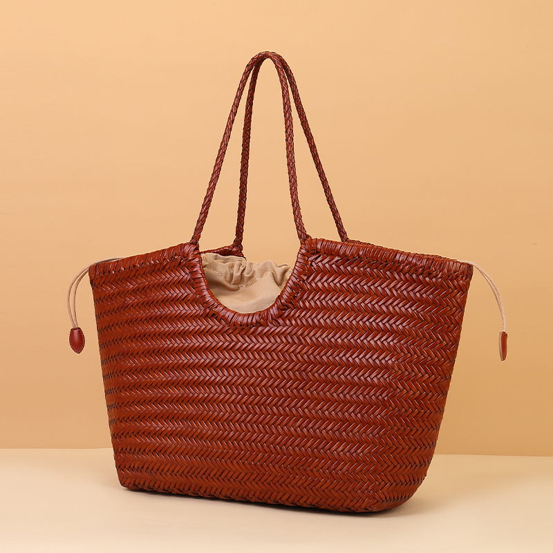 French Vintage Cowhide Woven Bag 2025 New Arrival Niche Curved Opening Market Basket Bag Large Capacity Genuine Leather Tote Bag For Women - Thumbnail 3