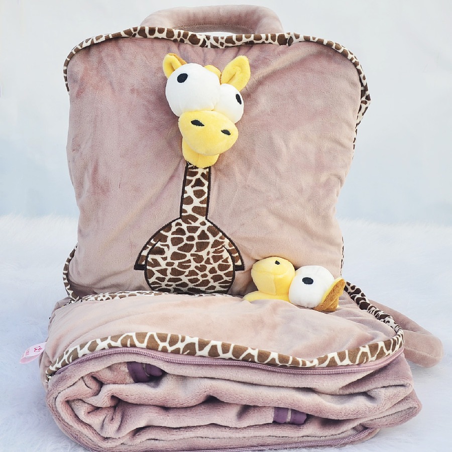 De dibujos animados lindo tridimensional almohada edredón de doble uso de aire acondicionado manta Oficina siesta almohada engrosada manta cojín transfronterizo al por mayor