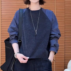 深灰色圆领条纹拼接长袖女2025秋季大码胖MM时尚显瘦休闲百搭上衣