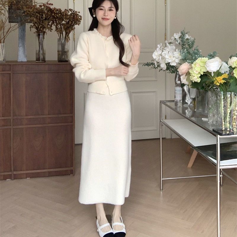 气质小香风毛衣两件套女秋冬新款重工钉珠高腰半身裙显瘦针织套装|undefined