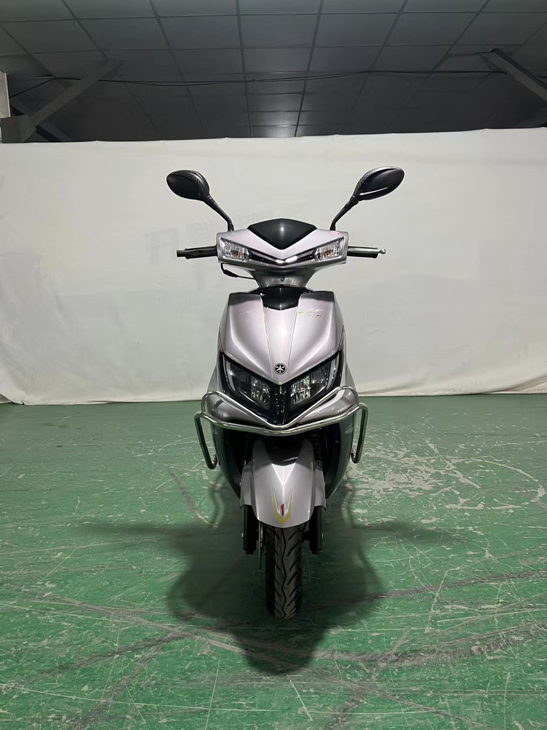 Cross-Border Exclusive Supply of Angel-Eye Motorcycles, Scooters, Fuel-Powered Motorcycles, Long-Lasting and Fuel-Efficient Scooters