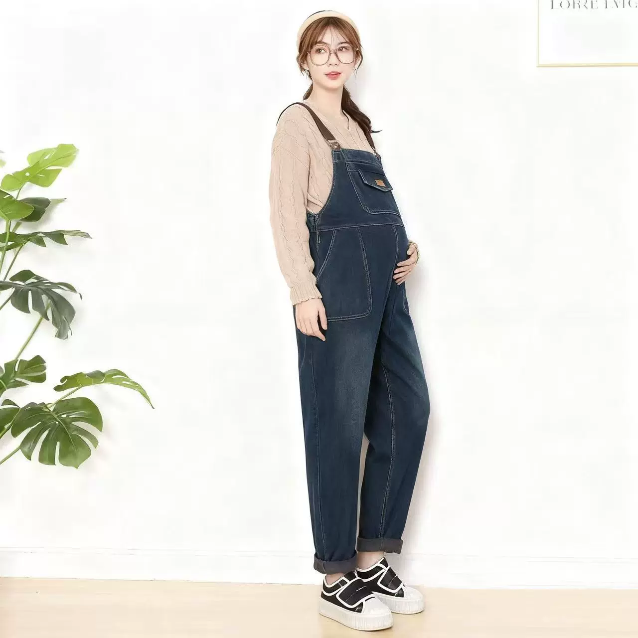 加肥加大码孕妇背带裤女套装冬季加绒牛仔裤子秋冬新款230斤