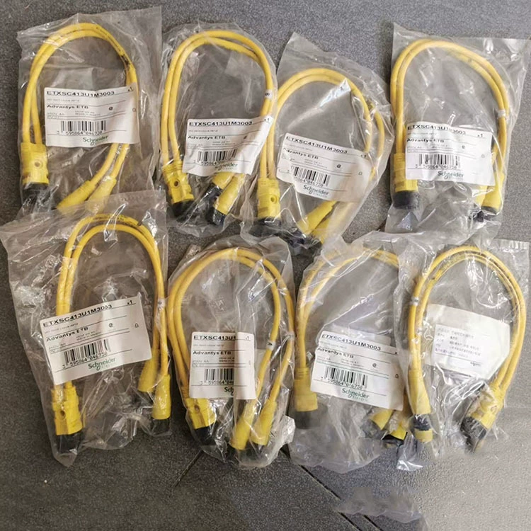 ETXSC413U1M3003 Шнайер/Немецкий разъем новый оригинальный подлинный