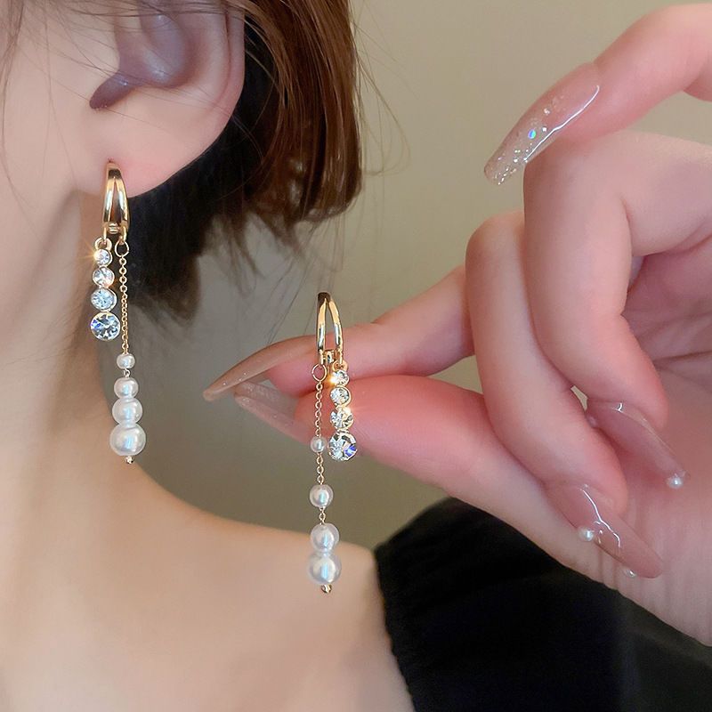 1 Pair Casual Elegant Lady Geometric Bow Knot Inlay Imitation Pearl Zircon Drop Earrings display picture 3