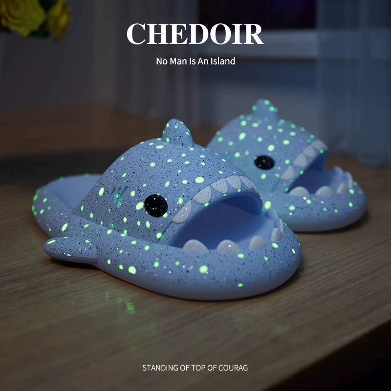 Заводской магазин светящиеся звездные тапки с толстой подошной акулой