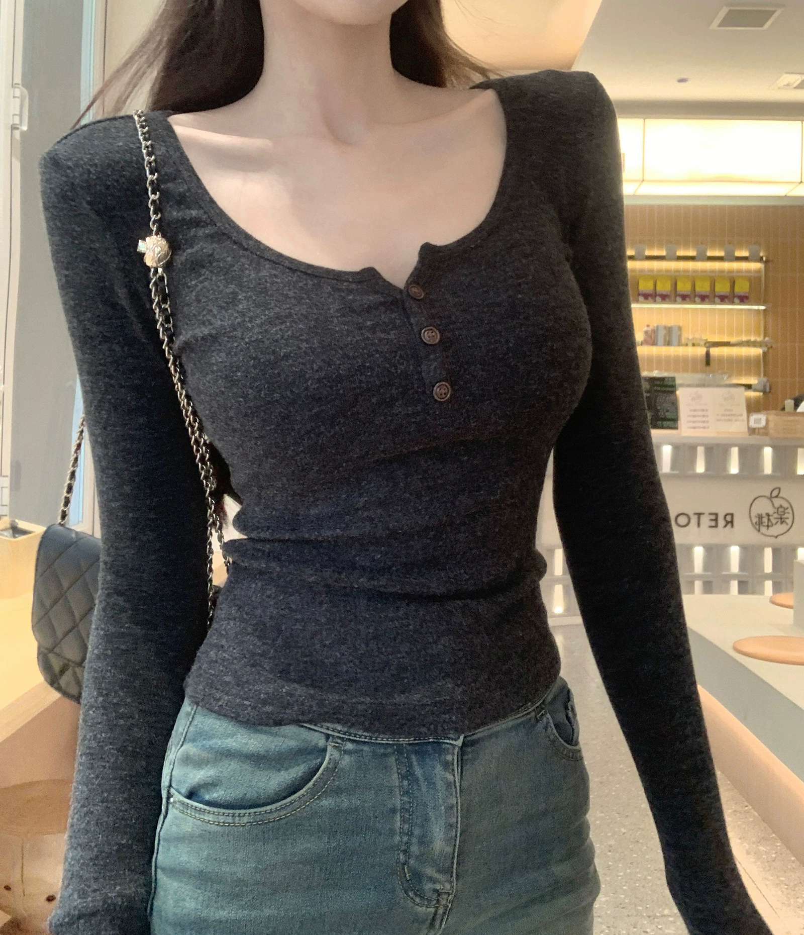 Fitted body-friendly autumn short long-sleeve
