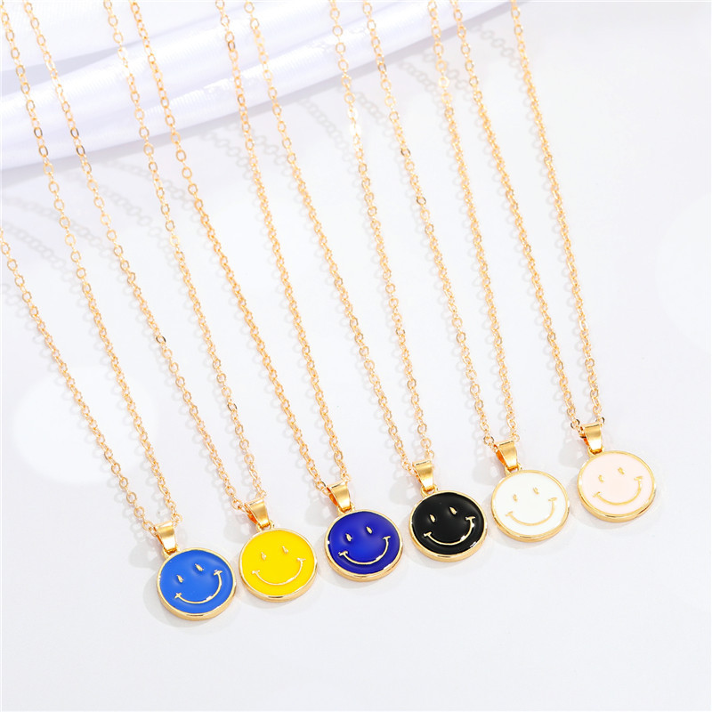 Nihaojewelry Cute Smiley Alloy Multicolor Necklace Wholesale Jewelry display picture 1