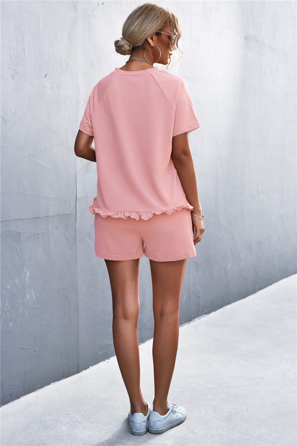 2023 Spring/Summer New Solid Round Neck Ruffled Short Sleeve Shorts Casual Set_voghion.com
