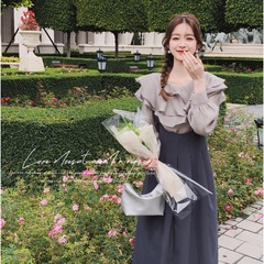 法式背带连衣裙两件套装女2025秋新款温柔女神范气质木耳花边衬衫