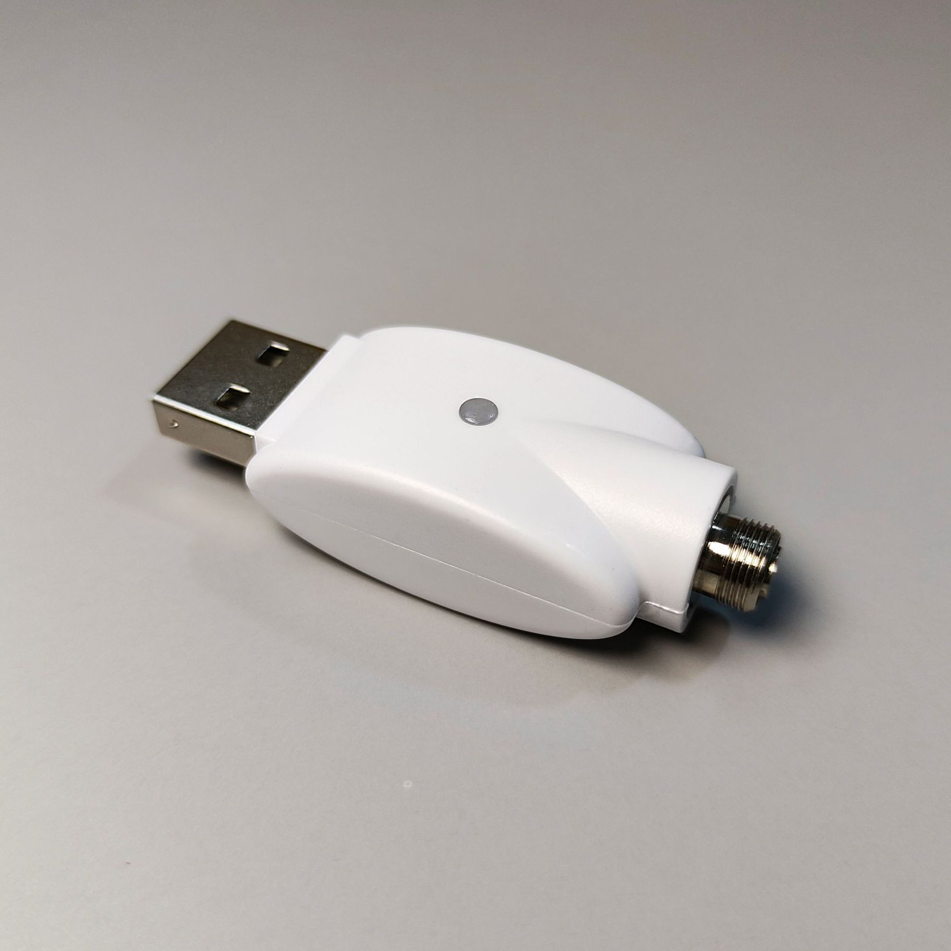 乌龟壳510电子凸头普通白色充电器带保护源头厂家直销出亚马逊热