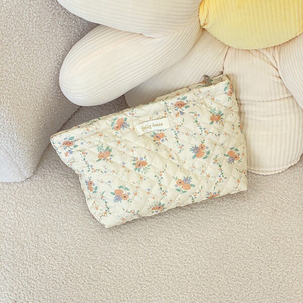 Brand cute capacious handheld organizer bag