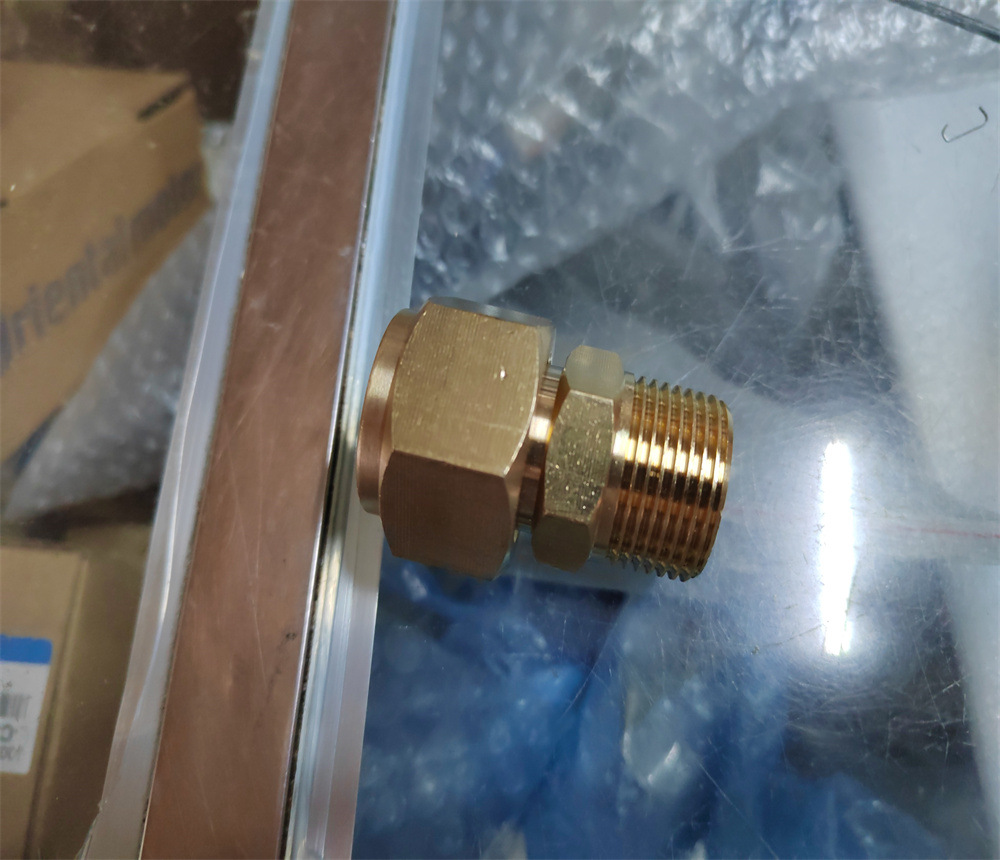 黄铜锁母空调外丝接头单头扩口压缩机自封阀空调单接头1寸6分5分