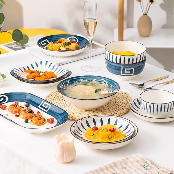 Japanese ceramic set for home use