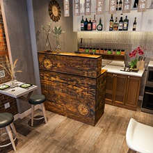 ���y̨���С�ͷ��b��С�Ե����l��͹����y��̨���s�F����̨ǰ̨