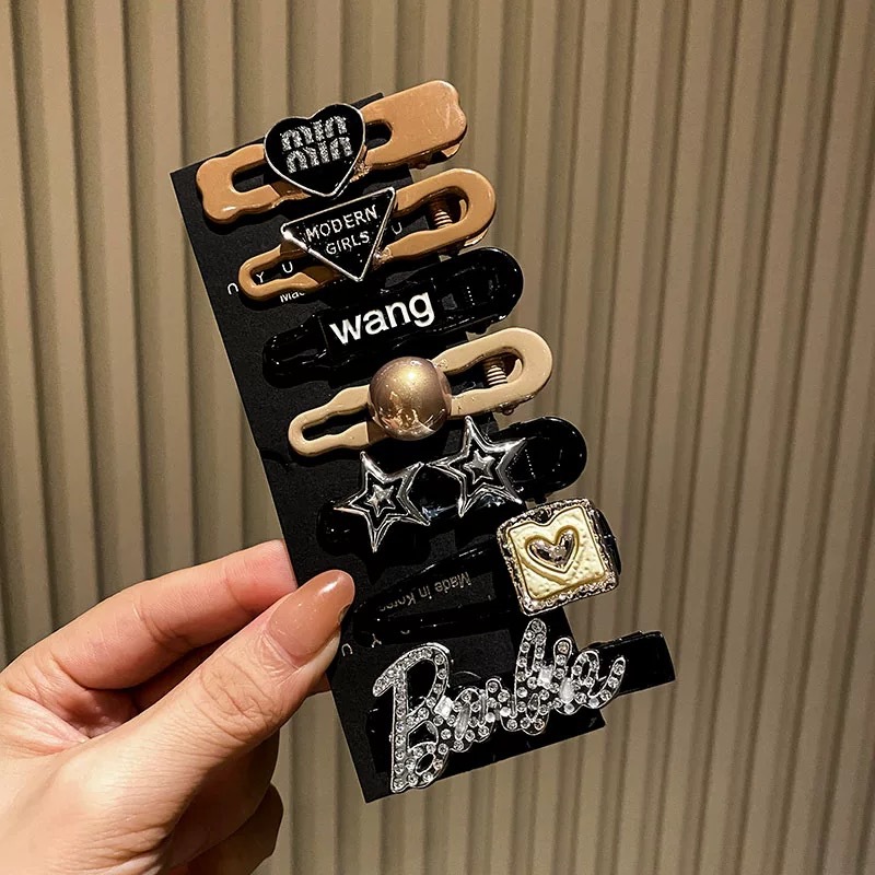 Retro Maillard letras pinzas de cabello para mujeres frises pequeñas perfumadas letras pinzas de boca de pato adornamiento de cabello de alta calidad