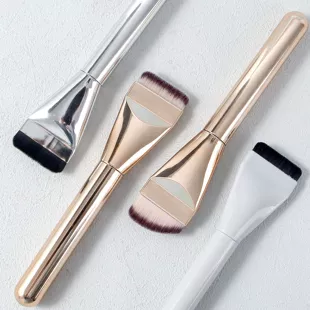 Flat foundation brush, electroplated plastic handle, portable flat‑head makeup brush