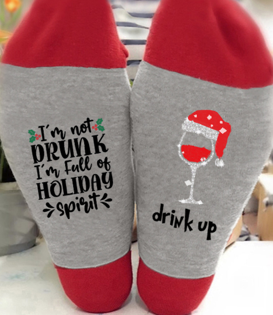 Calcetines navideños con letras de colores en contraste, estampado de muñeco de nieve, calcetines unisex de algodón con elementos navideños para comercio exterior.