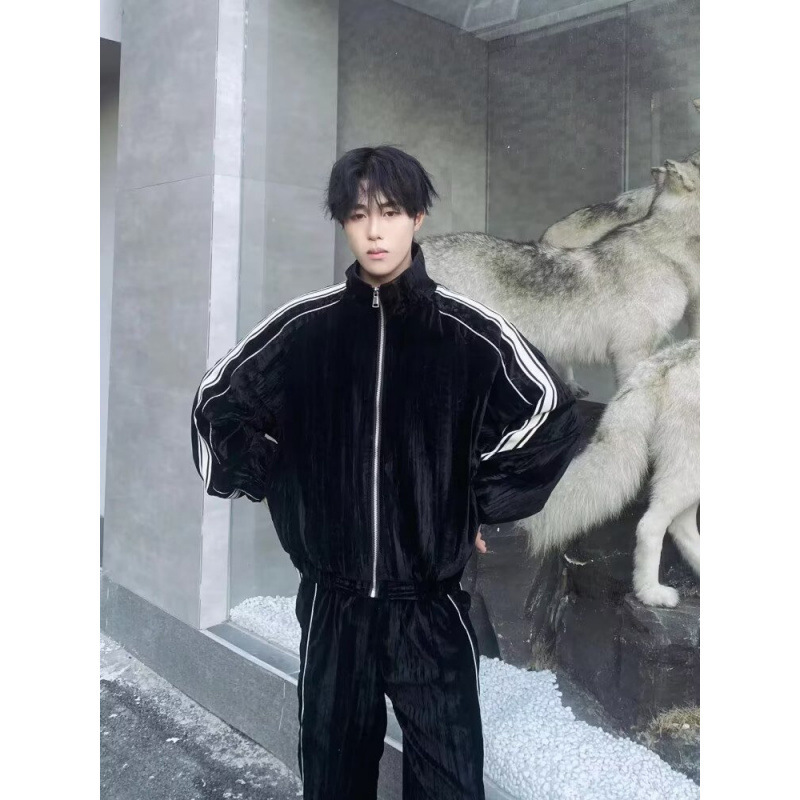 Men's Retro American-Style Heavy Sweatshirt Cardigan Jacket Striped Sweatpants Trendy Set for Spring and Autumn Men's Retro American-Style Heavy Sweatshirt Cardigan Jacket Striped Sweatpants Trendy Set for Spring and Autumn