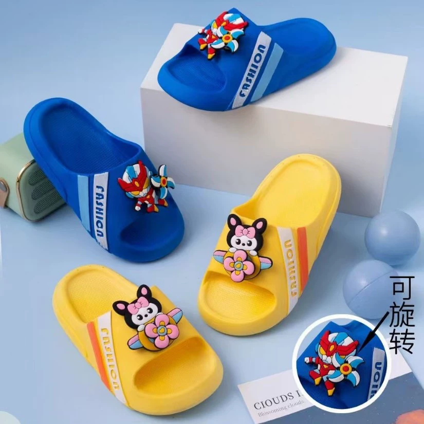 Детские тапочки новый мальчик девочка летняя крытая домашняя нескользящая мягкая подошва милые мультяшные детские холодные тапочки